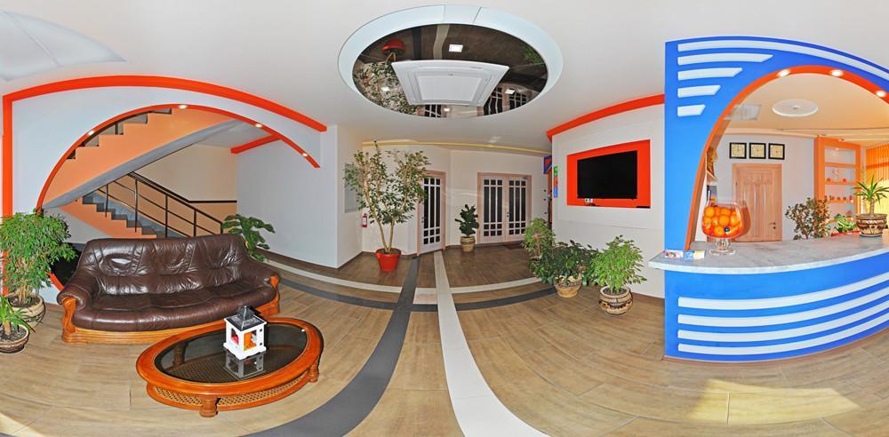Hotel Komplex Apelsin Južne Exteriér fotografie